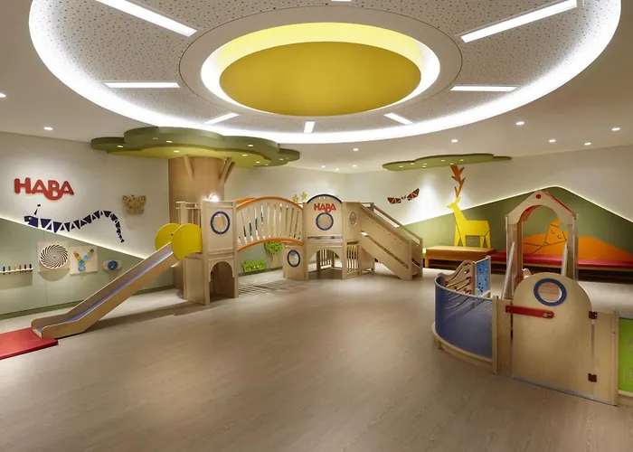Paradise Hotel